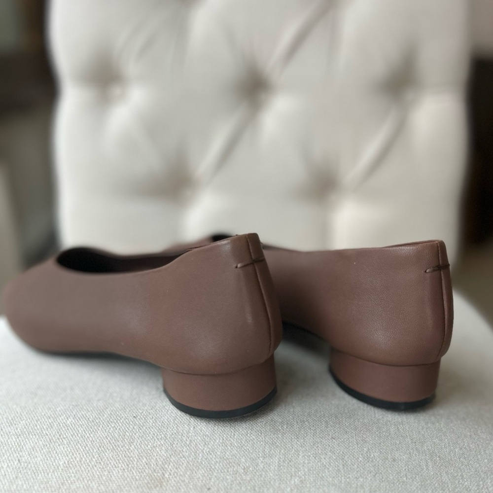JEFFREY CAMPBELL Women's Trustee Round Toe Flats Light Brown Slip-On Shoes Sz 9 - Picture 9 of 13